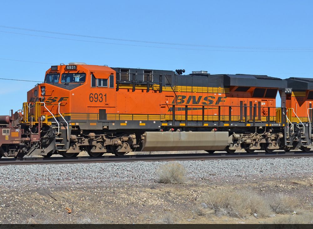 BNSF 6931